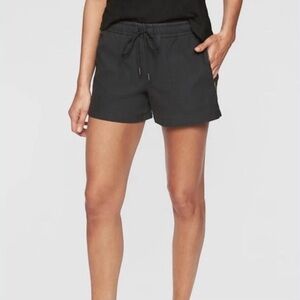 Athleta Farallon Short 10